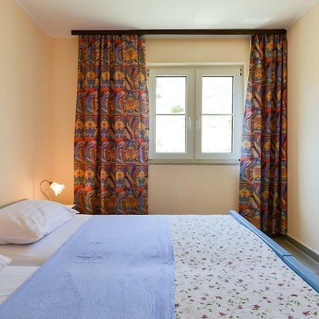 Apartments Kulji Паг Екстериор снимка